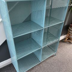 standing shelf/storage