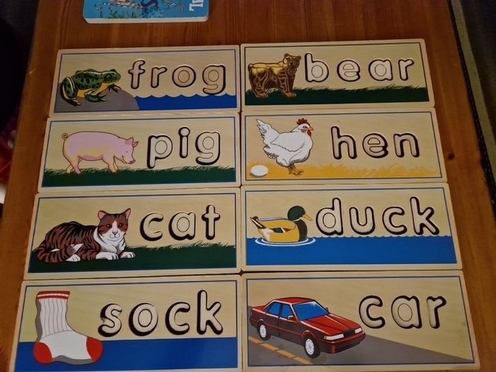 Melissa & Doug Spelling Toy