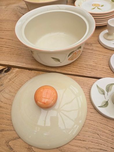 Ceramics Dinner Set, Plates, Cups, Casserole Disch, egg