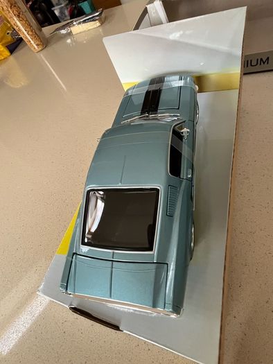 Ford Mustang GT Cobra Jet 1/18 Burago Rare