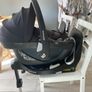 New born Maxi Cosi car seat + two isofix 360 bases Image 4