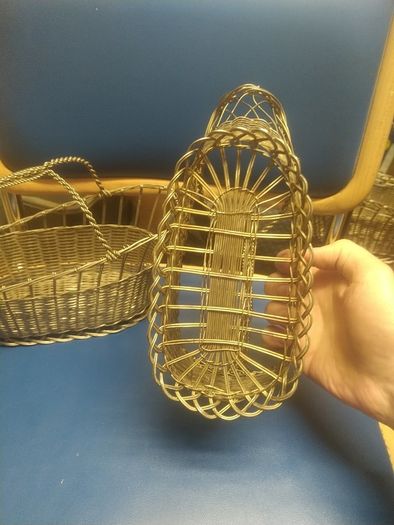Vintage wire wine holders x3