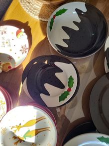 26 pieces!!Complete Christmas dinner service