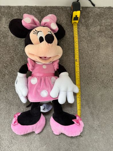 Genuine large Minnie Mouse form London Disney shop