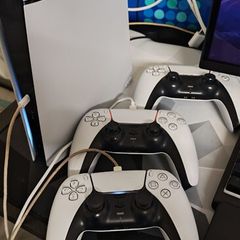 ps5 slim With 3 control