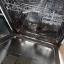 Hotpoint Dishwasher Image 2