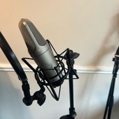 RODE NT2 A Studio Condenser Microphone