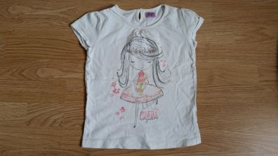 Size: Age 4 to 5 - A Cute Little Girls Top - E