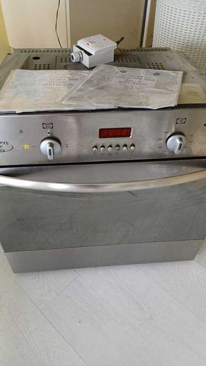 Oven in very good conditions