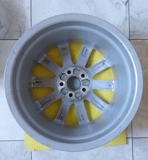 1 x Genuine Audi A1 16'' Alloy Wheel - Nationwide Delivery