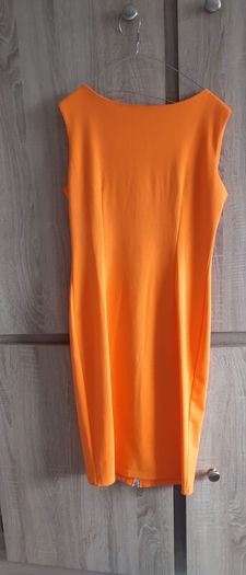 Quality dress Orange back zip Fit size SM m New