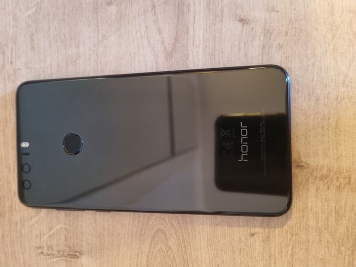 Huawei Honor 8 unlocked dualsim phone