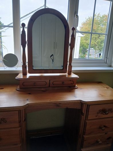 Bedroom matching furniture