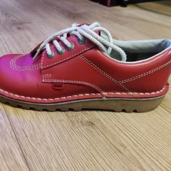 Adult Unisex Kickers Size 6 UK