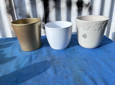 3 ceramic candle holders
