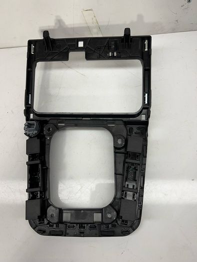 2016 Volkswagen Passat B8 Gear Selector Surround Trim 3g2864263 A2l4b5s