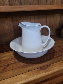 Wash bowl and jug