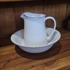 Wash bowl and jug