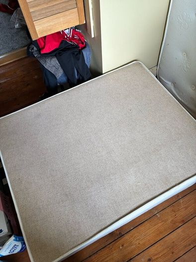 Mattress and bed