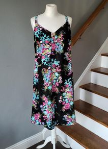 Evans black floral summer dress, Size 20