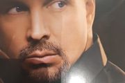 Garth Brooks  - The Ultimate Hits. 2 CD + DVD.