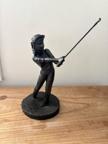 Genesis Female Golfing Figure