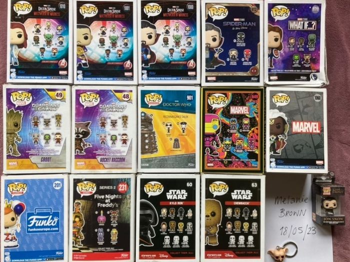 Funko Pop Pops Funko Store Exclusive Marvel Doctor Strange Voodoo Groot Rocket Raccon Christine Palmer Iron Man Blacklight Dalek Kylo Ren Chewbacca Harry Potter Dobby Jon Snow Guardians of the Galaxy Star Wars Doctor Who Freddy Funko
