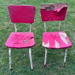 2 vintage chairs
