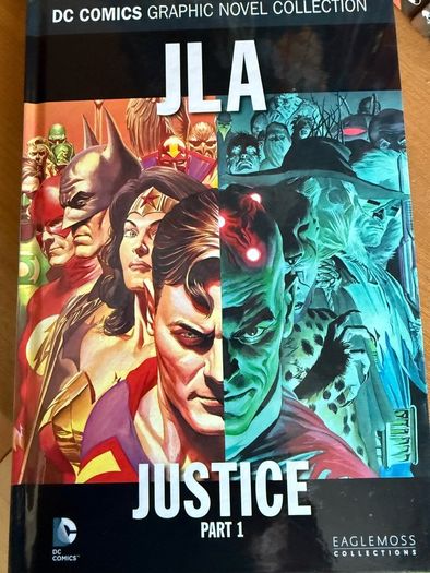 75 DC Comics Graphic Novel Hardback Collection