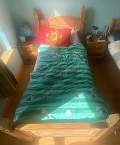 bed mattress and frame