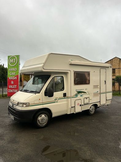 NI 2002 Autoquest 100 2.3 TD 4-Berth