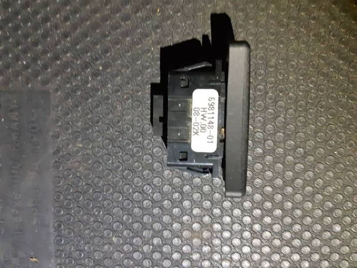 Bmw 5 Series E60 E61 Genuine Menu Button 6981148