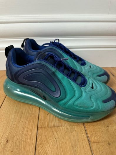 Nike Air Max 720