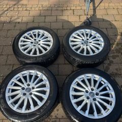 Audi Q2 17 alloys + tyres
