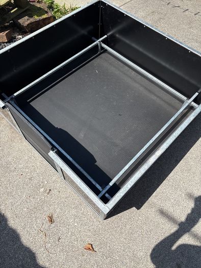 Whelping Box