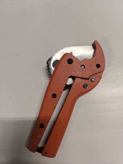 Qualpex/pipe cutter