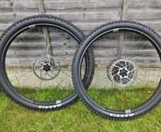 crankbrothers synthesis enduro carbon wheelset