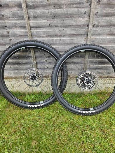 crankbrothers synthesis enduro carbon wheelset