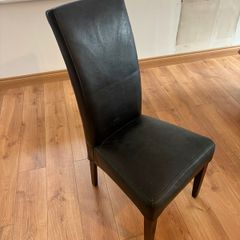 6 Dining Chairs. Leather and Wood legs