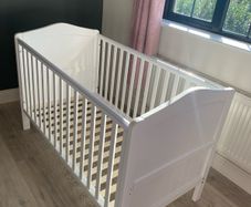 Cot / toddler bed