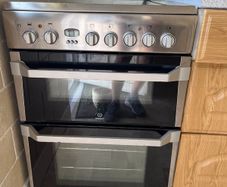 Oven