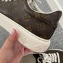 Louis Vuitton women's trainers Image 6