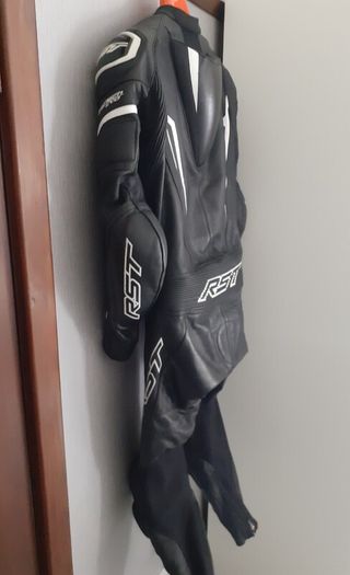 RST TracTech Evo 5 Leather Suit - Size S One Piece (not Alpinestars Furygan Dainese) motorbike motorcycle suit