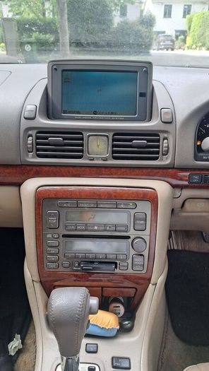 2002 Toyota Progres