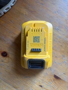 dewalt battery power stack