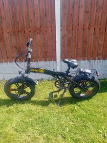 Electric folding bike