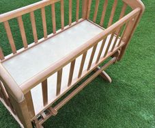 baby rocking crib