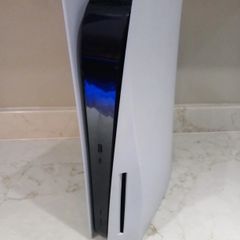 PlayStation 5 / PS5
