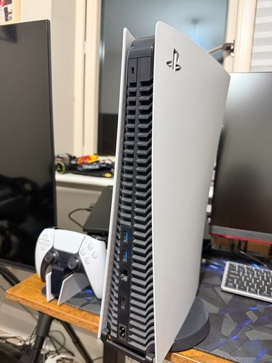 PS5 Digital Edition