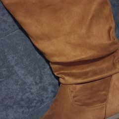 boots size 39